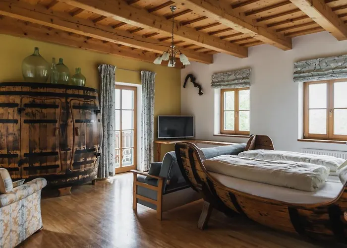 Weingut Koegl Bed and Breakfast 3*